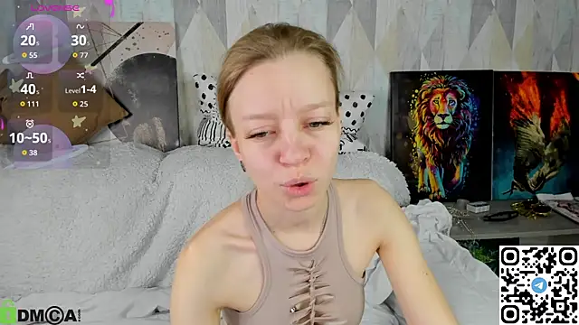 Snapshot of Michelle_Blond chatting on 10/11/25, 09:08 Michelle Blond online show from 10/11/25, 09:08