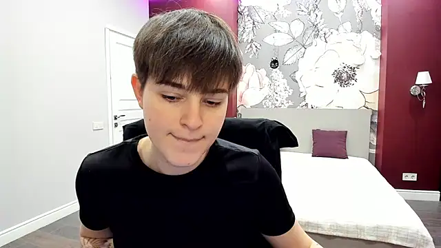 EmiliaYours online show from 03/02/26, 03:08