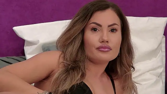 CelineHuddson online show from 01/19/25, 09:13