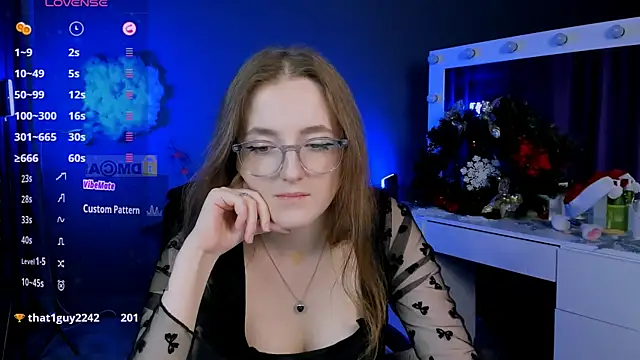 luna berryy online show from 01/11/25, 03:23