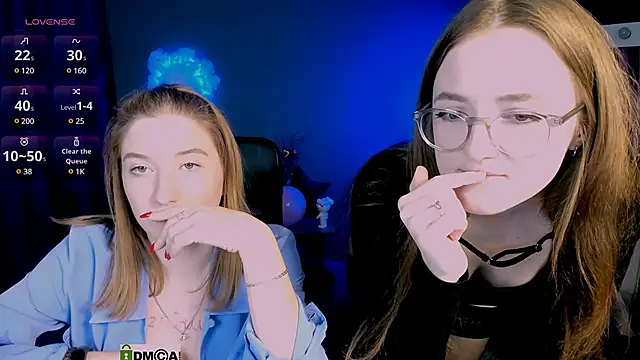 luna berryy online show from 02/04/25, 11:27