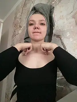 Snapshot of JennyPortman chatting on 03/11/25, 03:37 JennyPortman online show from 03/11/25, 03:37