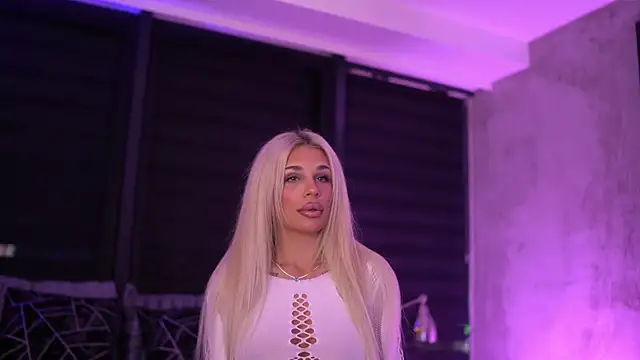 Candy Ivy online show from 09/19/25, 05:24