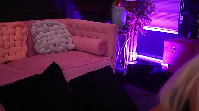 Candy Ivy online show from 02/20/26, 06:19