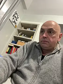 pantomax online show from 12/25/24, 03:29