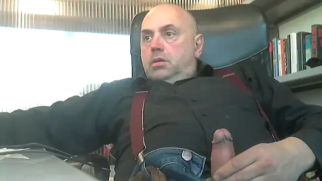 pantomax online show from 12/27/24, 11:28