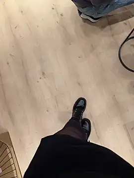 Secret couple  online show from 11/08/25, 09:31