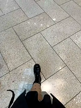 Secret couple  online show from 12/02/25, 09:36