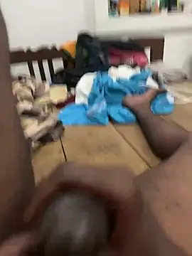 Snapshot of tamil000000 chatting on 12/28/24, 06:29 tamil000000 online show from 12/28/24, 06:29