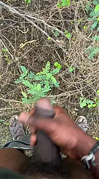 Snapshot of tamil000000 chatting on 03/18/25, 01:10 tamil000000 online show from 03/18/25, 01:10