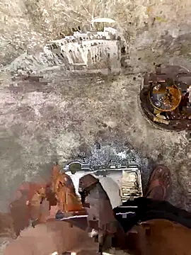 Snapshot of tamil000000 chatting on 10/13/25, 04:40 tamil000000 online show from 10/13/25, 04:40