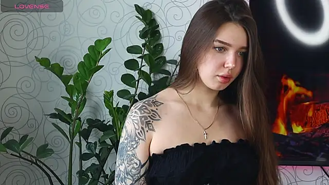 Snapshot of KentsMomAliss chatting on 03/13/25, 08:04 KentsMomAliss online show from 03/13/25, 08:04