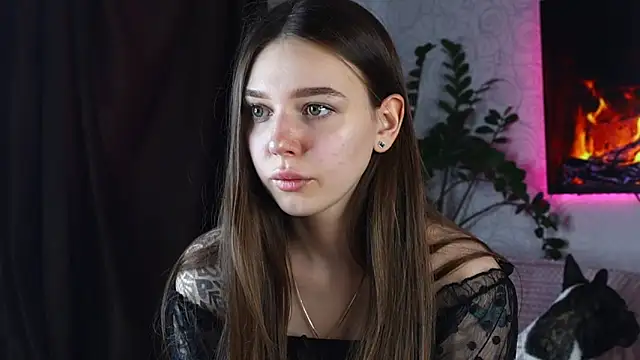 Snapshot of KentsMomAliss chatting on 03/15/25, 08:48 KentsMomAliss online show from 03/15/25, 08:48