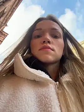 KitteCat online show from 10/27/25, 09:35