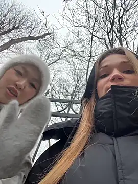 KitteCat online show from 12/15/25, 09:02