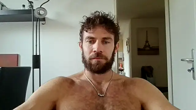 alpha-hunk online show from 10/31/25, 12:06