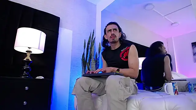 Sr Magnus  online show from 02/21/25, 12:39