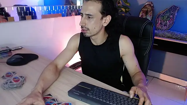 Sr Magnus  online show from 03/14/25, 01:05