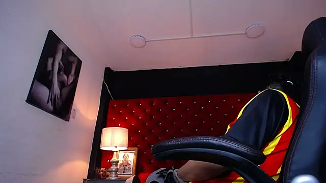 Sr Magnus  online show from 01/09/26, 04:43