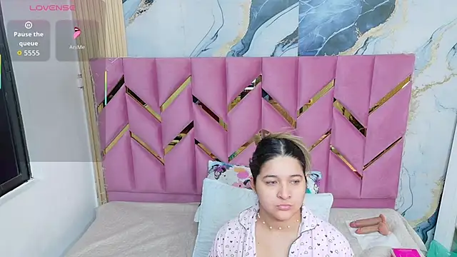 collegepawglovedaddy online show from 11/02/25, 01:02