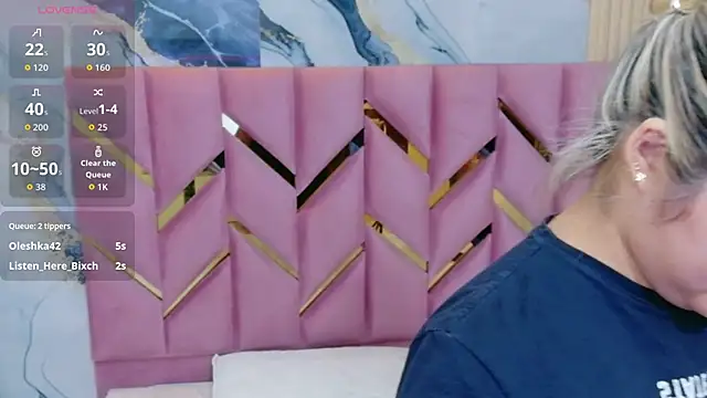 collegepawglovedaddy online show from 04/01/26, 08:04