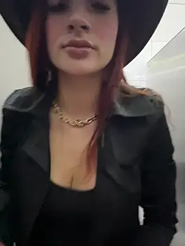 ariiel  online show from 04/26/26, 05:32