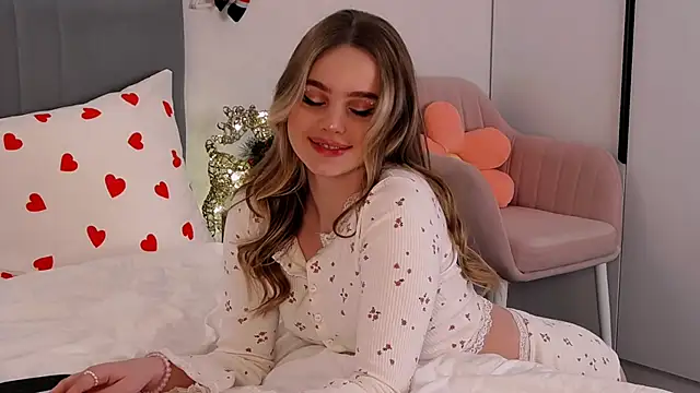 SIlviaBeyt online show from 01/06/25, 07:45