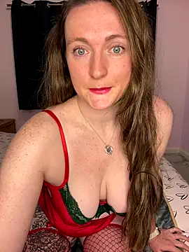 BustyBonnieUK online show from 12/18/25, 10:43