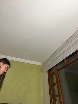 aurora divine online show from 10/28/25, 11:51