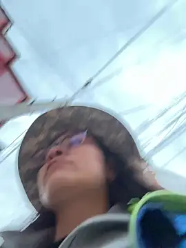 aurora divine online show from 02/12/26, 10:49