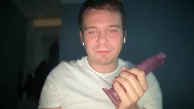 Snapshot of GotItGoin chatting on 09/16/25, 09:49 GotItGoin online show from 09/16/25, 09:49