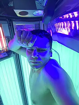 Snapshot of GotItGoin chatting on 09/29/25, 01:05 GotItGoin online show from 09/29/25, 01:05