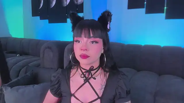 Snapshot of maddy_walker chatting on 04/07/26, 12:16 maddy walker online show from 04/07/26, 12:16