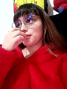 Lucyy-hess online show from 01/08/25, 01:11