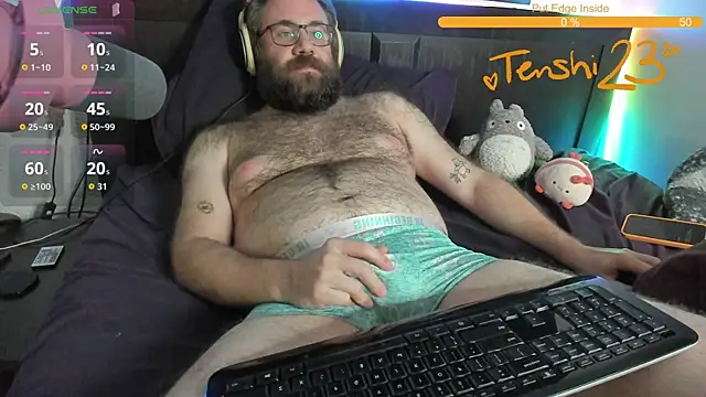 Snapshot of tenshi23strip chatting on 10/18/25, 05:10 tenshi23strip online show from 10/18/25, 05:10