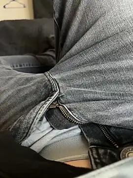 bigbeast19393 online show from 02/26/26, 05:56