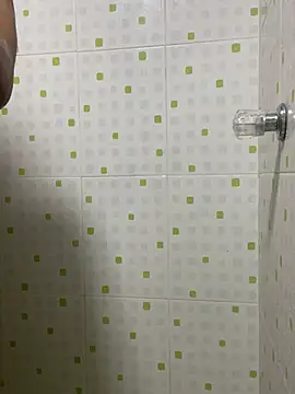 zahrivk1 online show from 01/05/25, 07:07