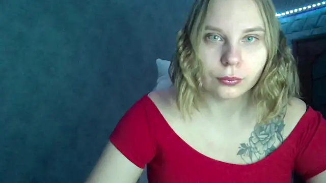 Thalia  Star online show from 02/14/25, 04:58