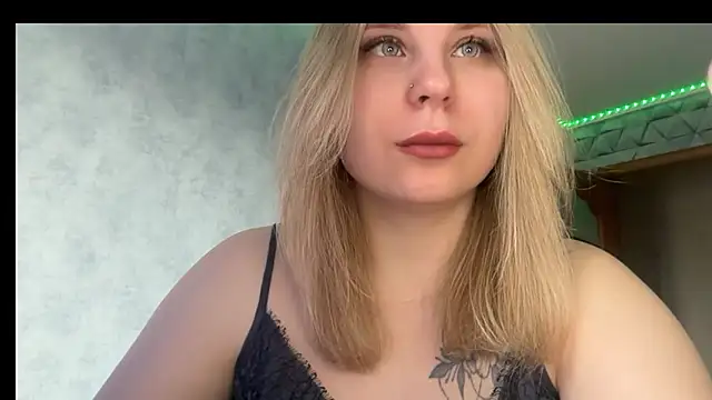 Thalia  Star online show from 03/01/26, 07:43