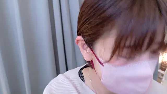 Risa 06 online show from 11/18/25, 12:42