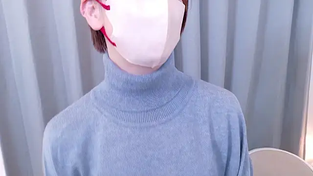 Risa 06 online show from 12/17/25, 12:11