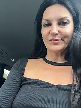 -OLYA- online show from 10/27/25, 12:31