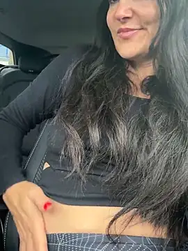 -OLYA- online show from 11/17/25, 01:06