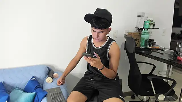 Lyam ap online show from 02/01/25, 01:34