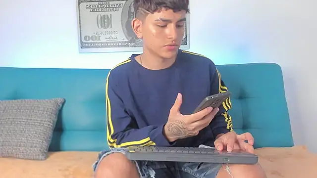 Lyam ap online show from 04/19/26, 10:56