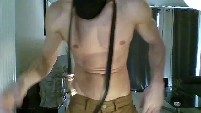 Snapshot of ApollonFit_x69 chatting on 03/12/25, 02:12 ApollonFit x69 online show from 03/12/25, 02:12