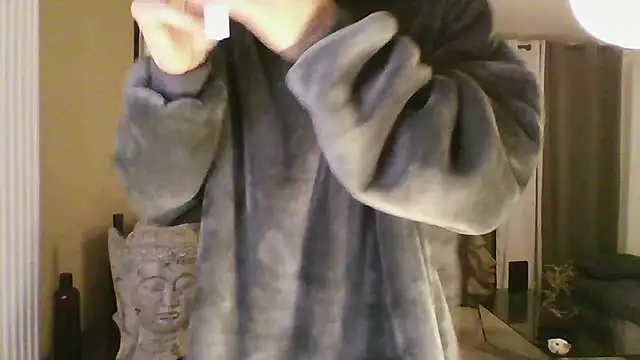 Snapshot of ApollonFit_x69 chatting on 03/12/25, 09:24 ApollonFit x69 online show from 03/12/25, 09:24