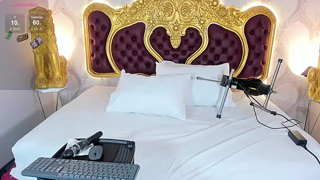 KendralHolson online show from 03/04/26, 04:29