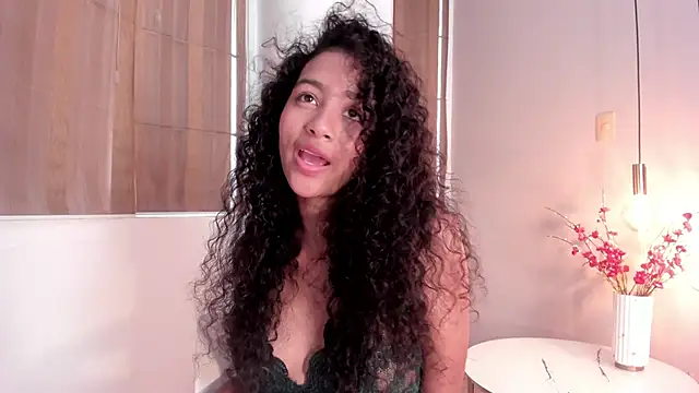 AntonellaHall  online show from 04/07/26, 06:52