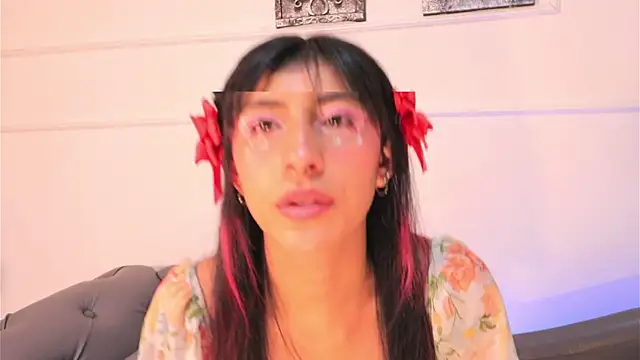 Alyssa jones online show from 10/21/25, 04:35